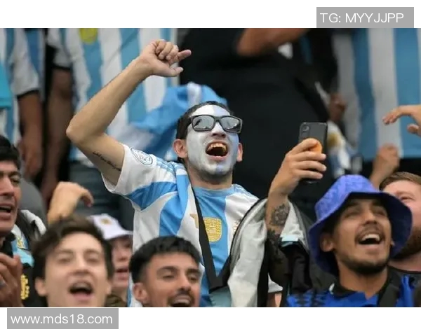 秘鲁足球明星球员的辉煌历程与成就解析